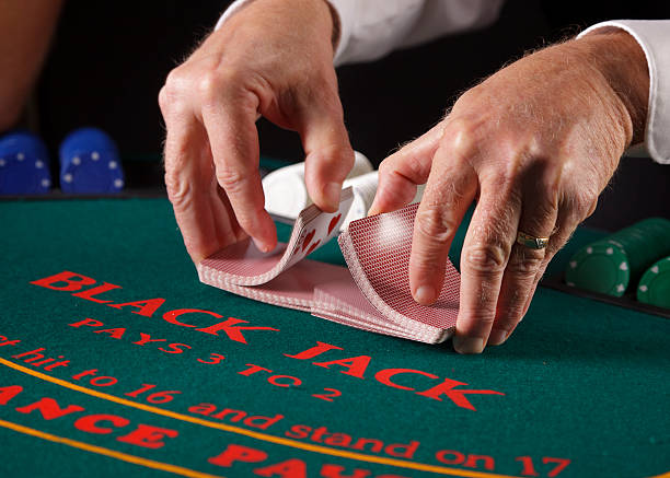 Dealer yang merombak dek dapat memengaruhi persentase pembayaran Live Blackjack
